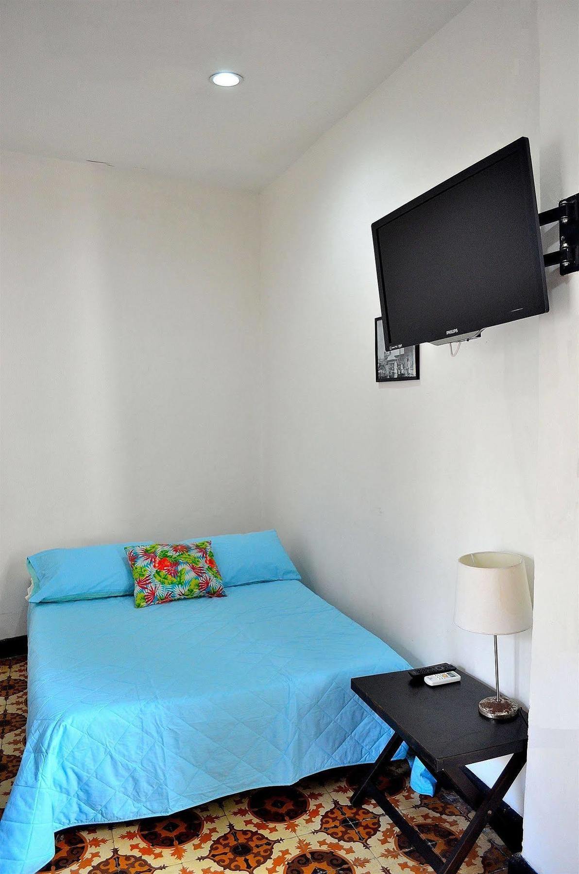 Hotel Santa Cruz 2*